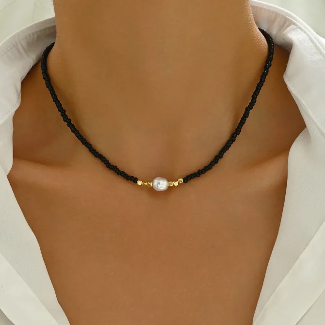 Vintage Bohemian Style Woven Rice Beads Beaded Necklace - Image 2