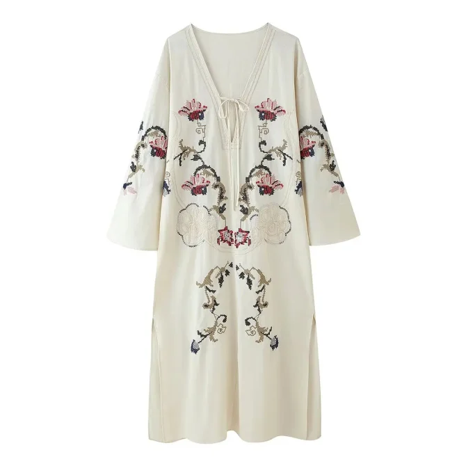 Summer New women's Casual Fashion Loose V-neck Long-Sleeved Flower Embroidered Mid-Length Dress