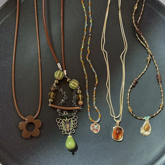 Vintage Brown Natural Stone Pendant Necklace for Women Fashion Geometric Long Leather Rope - Image 2